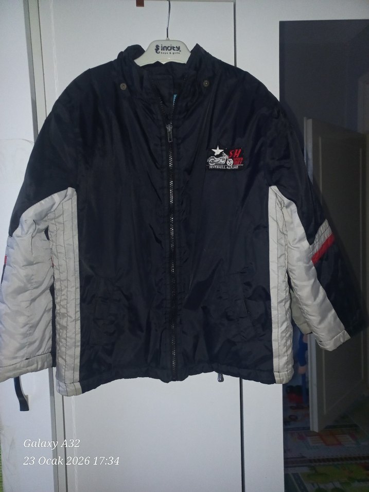 Erkek Çocuk Mont - Görsel 2