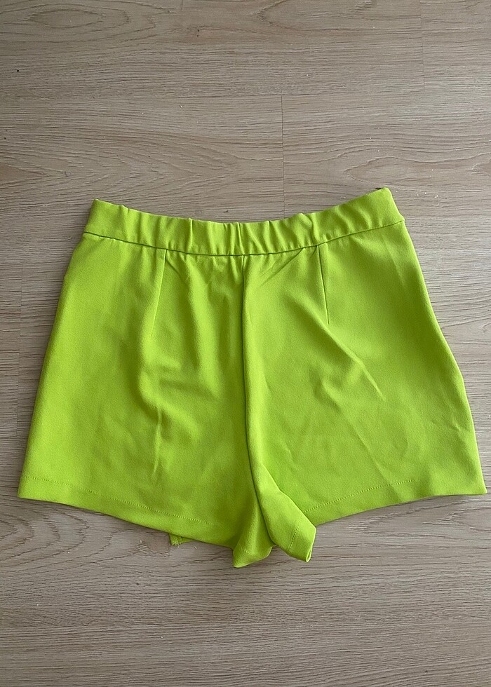 Neon yeşil şort etek - Görsel 3