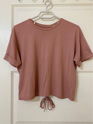 Arkası ipli t-shirt