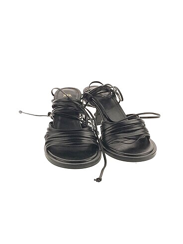 Zara Zara Sandalet %70 İndirimli.