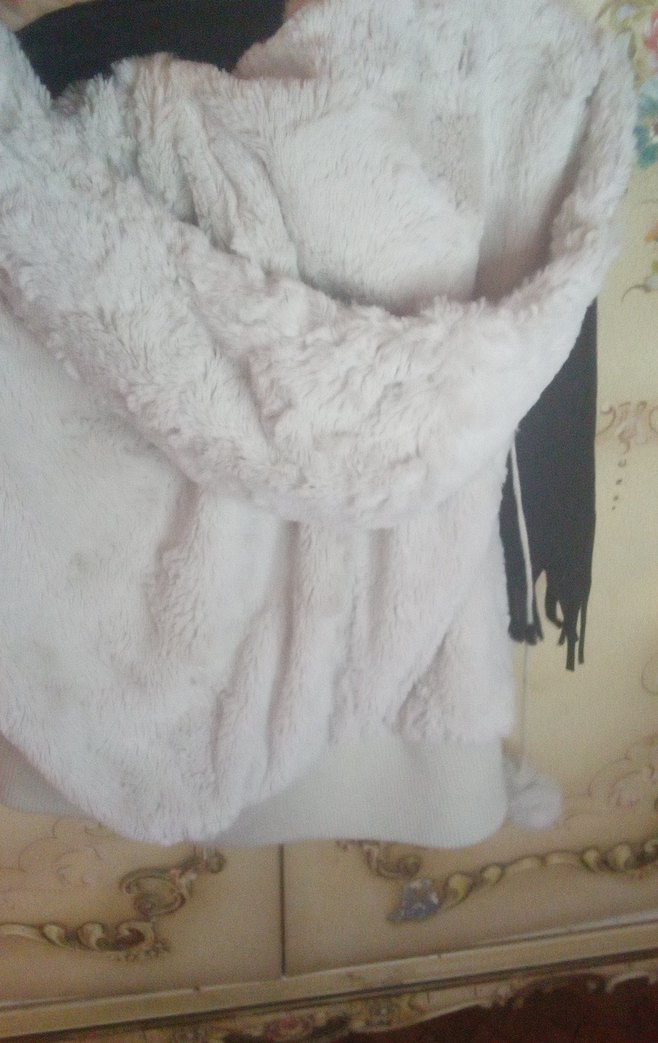 Kürklü Kapüşonlu Yelek - Görsel 4