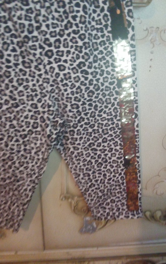 kapri Parlak Leopar Desenli Tayt - Görsel 3