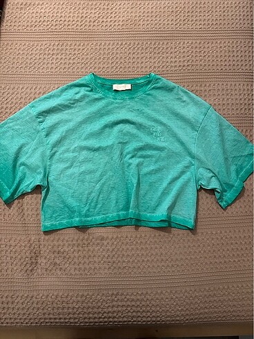 crop tshirt