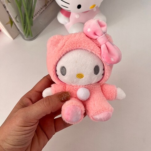 Hello Kitty peluş