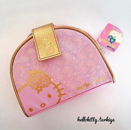 Hello Kitty makyaj çantası