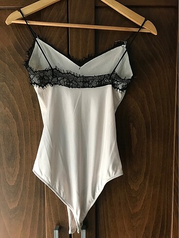 Pull and Bear Bluz - body