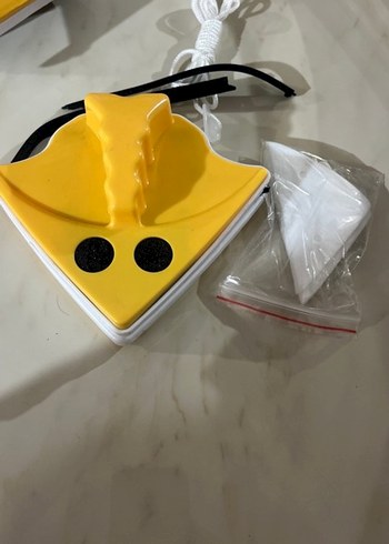 Çift Taraflı Cam Temizleyici Sarı - Görsel 2