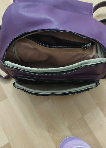 Mor Deri Kadın Sırt Çantası - Görsel 4