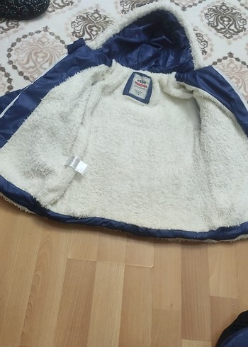 Kürk Detaylı Kapüşo Çocuk Mont kiz - Görsel 3