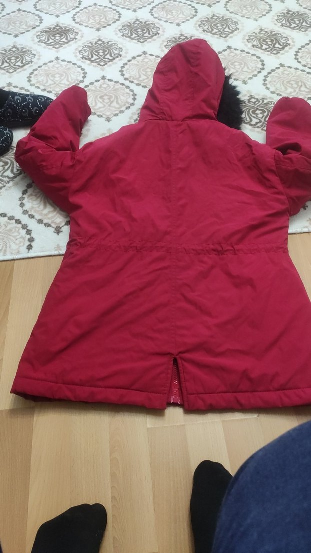 Bordo Kapüşonlu Kadın Kışlık Mont - Görsel 2