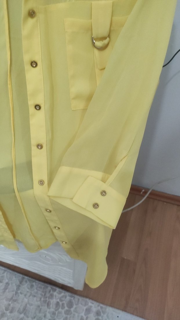 Sarı Düğmeli Kadın Midi Gömlek - Görsel 3