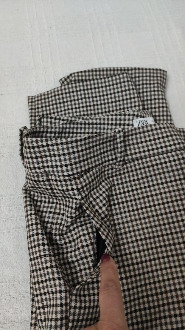 Düğmeli Kahverengi Ekose Kumaş Pantolon - Görsel 4