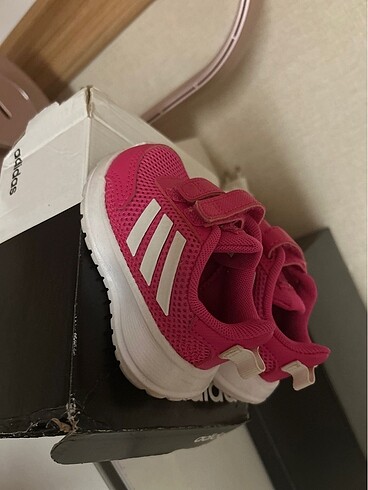 18 Beden Adidas bebek ayakkabısı