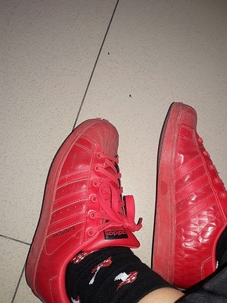 38 Beden kırmızı Renk spor ayakkabı 