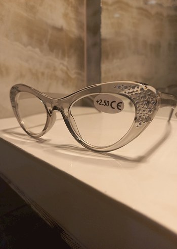 +2.5 YAKIN GÖZLÜK - Görsel 2