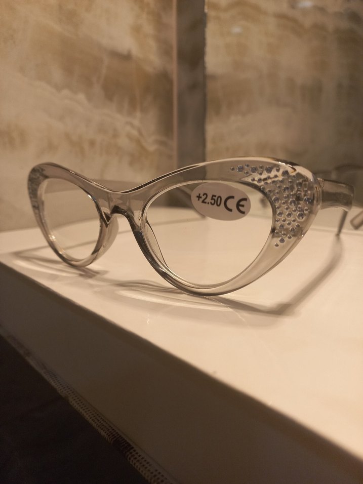 +2.5 YAKIN GÖZLÜK - Görsel 2