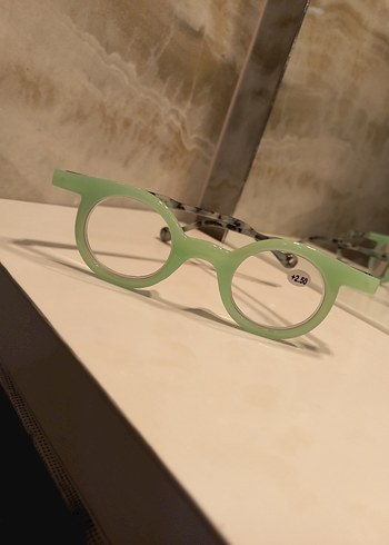 +2.5 YAKIN GÖZLÜK - Görsel 3