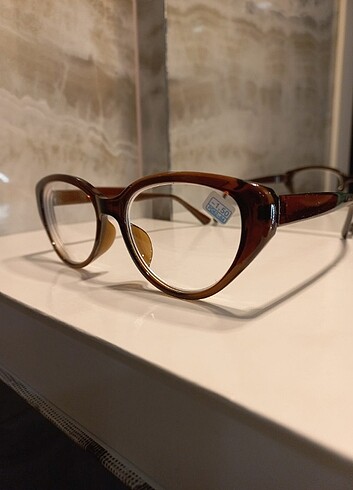 Ray Ban TEK ADET KAHVE MİYOP