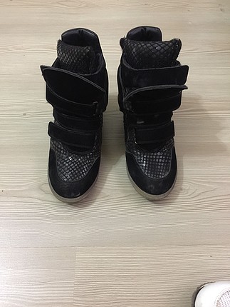 Siyah snekers 