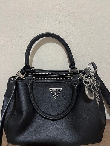 Guess Çanta
