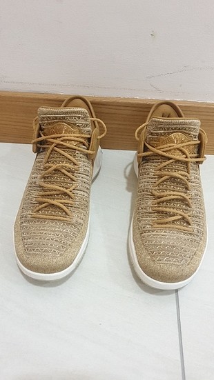 Nike air jorden 40 numara erkek spor ayakkabisi 