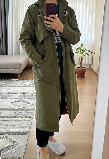 Touche uzun yağmurluk parka