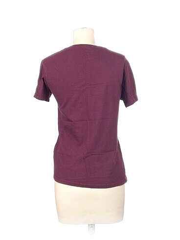 s Beden Koton T-shirt %70 İndirimli.