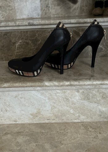 Siyah Tokalı Kareli Yüksek Topuklu Stiletto - Görsel 5