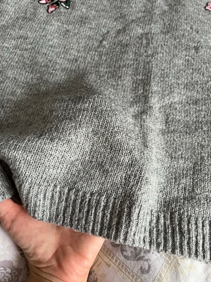 Gri Nakışlı Boğazlı Örgü Kadın Kazak - Görsel 2