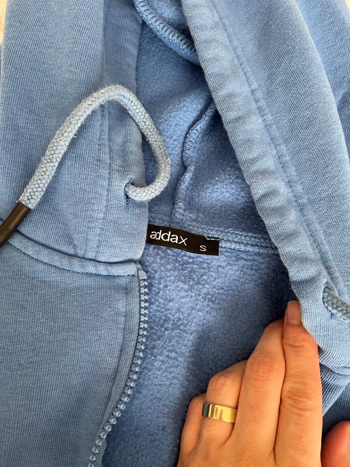 Mavi kapşonlu sweatshirt - Görsel 2