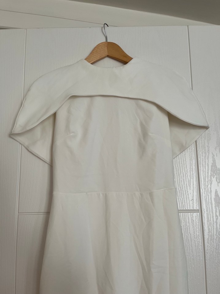 Kısa Kollu Straplez Midi Düğün Elbisesi - Görsel 3