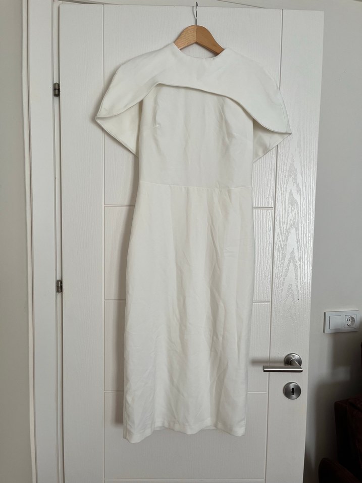 Kısa Kollu Straplez Midi Düğün Elbisesi - Görsel 2