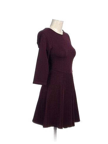 Vintage Love PreLoved Kısa Elbise %70 İndirimli.
