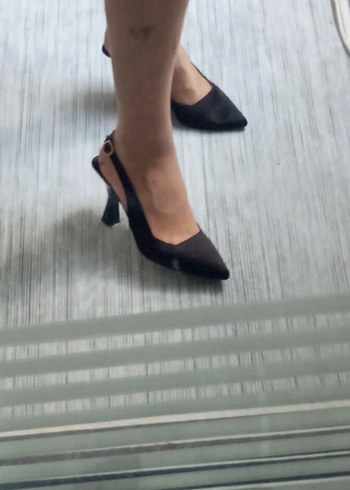 Saten Siyah Tokalı Stiletto - Görsel 2