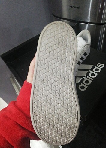 27 Beden beyaz Renk 27 no Adidas
