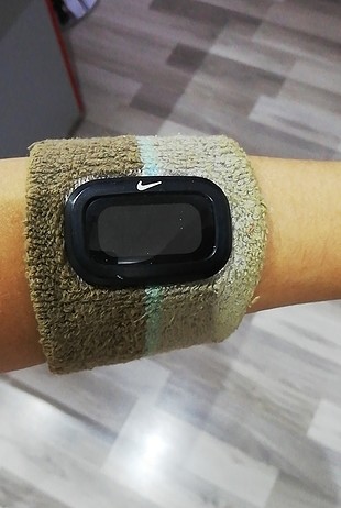 nike saat 