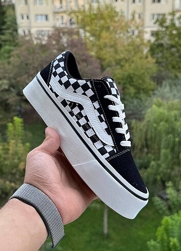 Diğer Vans Platform