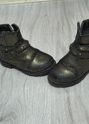 Kızlar için Siyah Yılan Desenli Deri Bot - Görsel 2