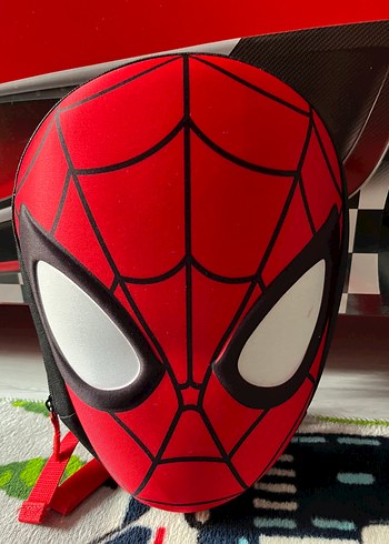 Spiderman Desenli Kırmızı Çocuk Anaokul Çantası