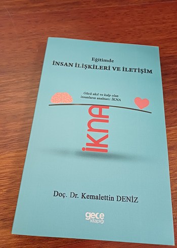 Egitimde İnsan İliskileri Ve İletisim İkna