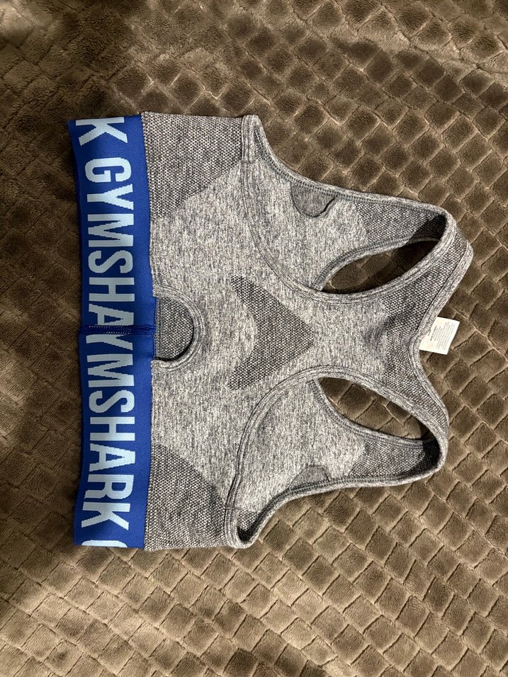 Gymshark Gri Baskılı Spor Sütyeni - Görsel 2