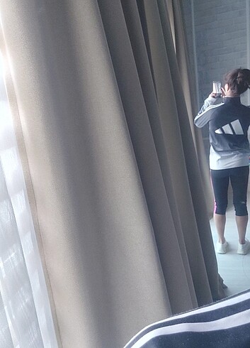 Adidas Sweatshirt