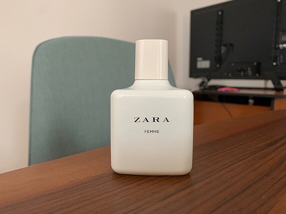 zara femme parfüm