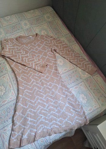 Bej-beyaz renkli tunik