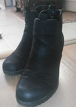 36 Beden siyah 8 cm tipuk süet kışlık bot ayakkabı
