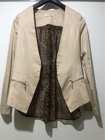 Leoparlı blazer ceket