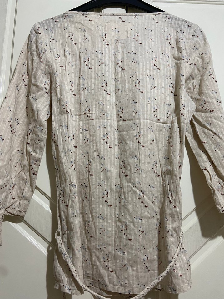 Bej Bohem Uzun Kollu bel kısmı kemerli Bluzu - Görsel 3