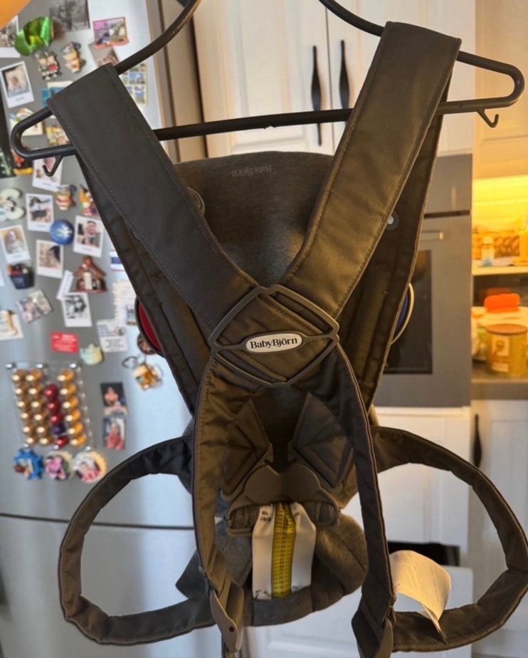 Gri BabyBjörn Bebek Taşıyıcı - Görsel 2