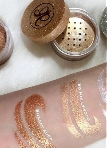 Anastasia BeverlyHills Loose Highlighter