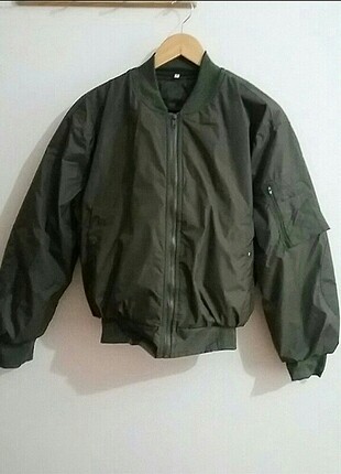 Zara model bomber mont / ceket haki yeşil